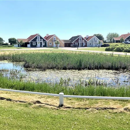 Manola - 300m From The Sea By Interhome