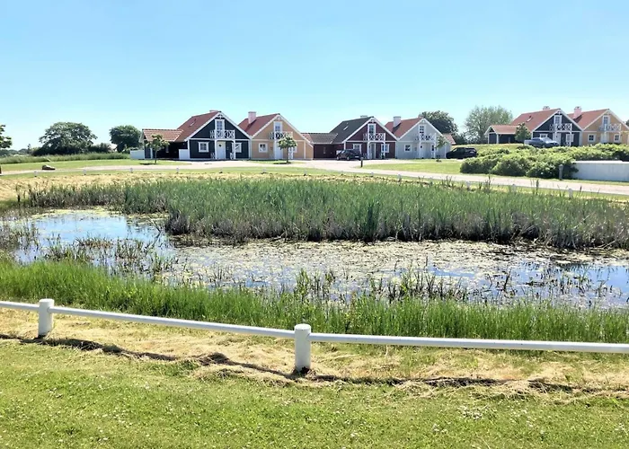 Manola - 300m From The Sea By Interhome